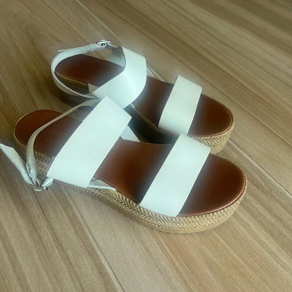 Via Veneto White Platform Sandals